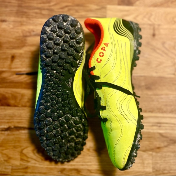 Adidas COPA SENSE.4 TURF SHOES size US7, EU40, UK6.5 EUC - Picture 3 of 5